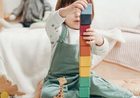 child-care-template-topics-img-4.jpg